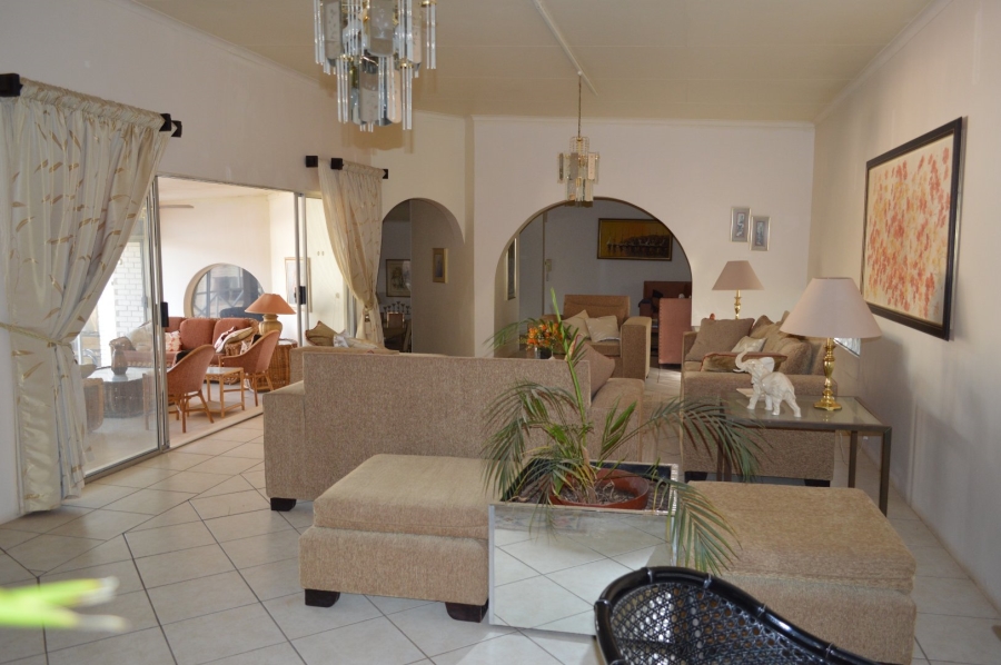 3 Bedroom Property for Sale in Wilkoppies North West